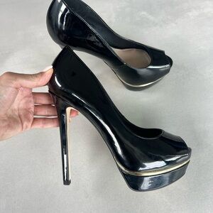 Aldo Black Patent Leather Heels with gold trim Platform pumps cocktail party